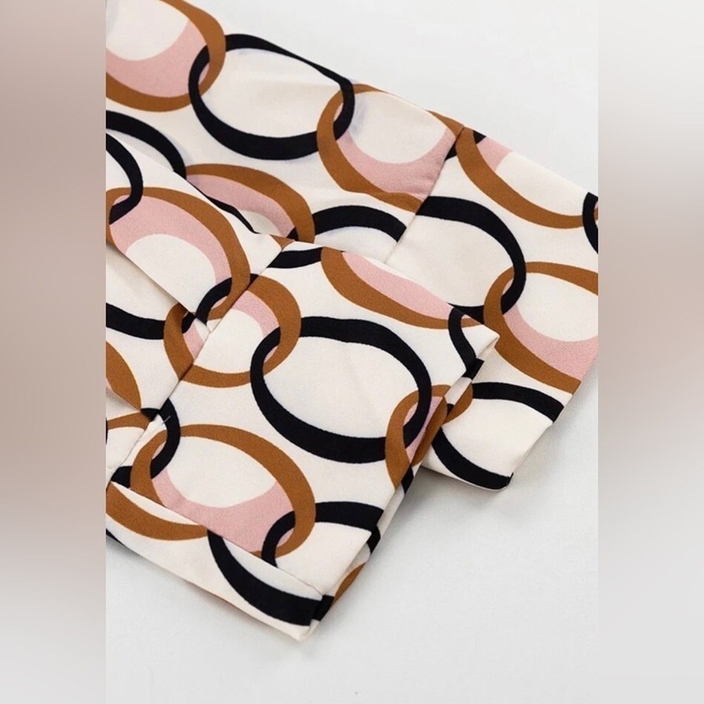 Elegant Loose Fit Long Sleeve Two-Piece Blouse & Trouser Pants Cord Set - Picture 11 of 16